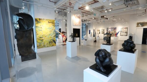 Oblong Contemporary Gallery